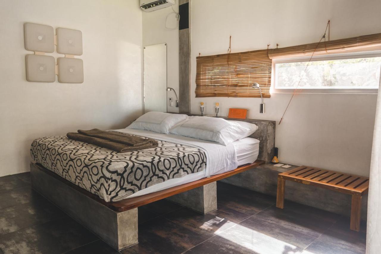 Somewhere Else Boutique Resort Мамбаджао Екстериор снимка